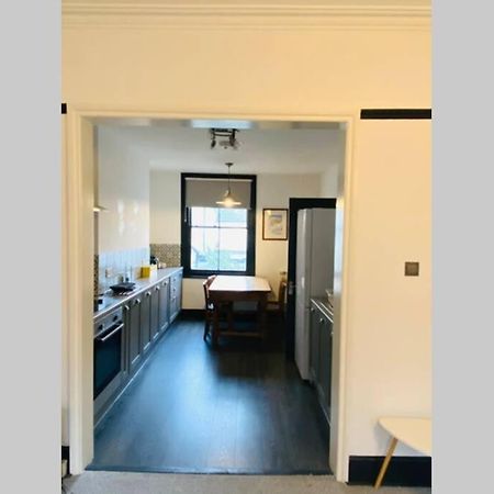Beautiful First Floor Apartment In St Leonards Eksteriør billede
