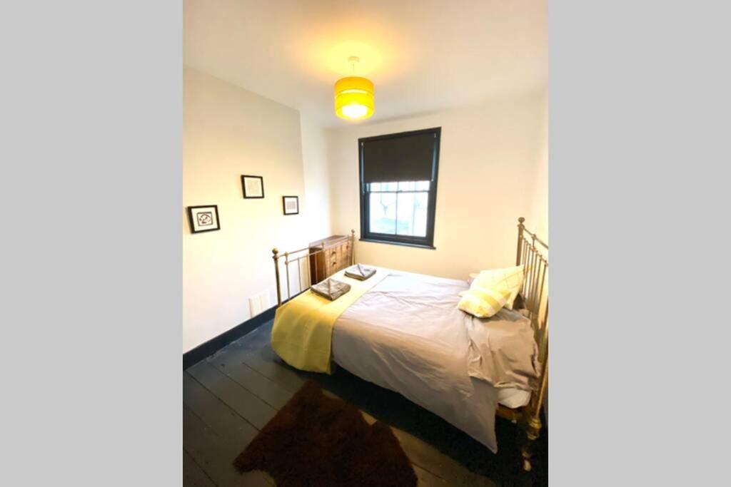Beautiful First Floor Apartment In St Leonards Eksteriør billede